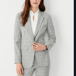 Ann Taylor - The Petite Notched One Button Blazer in Plaid